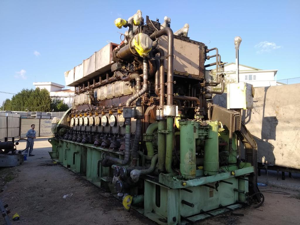 MAN-9L32:40-complete-engine