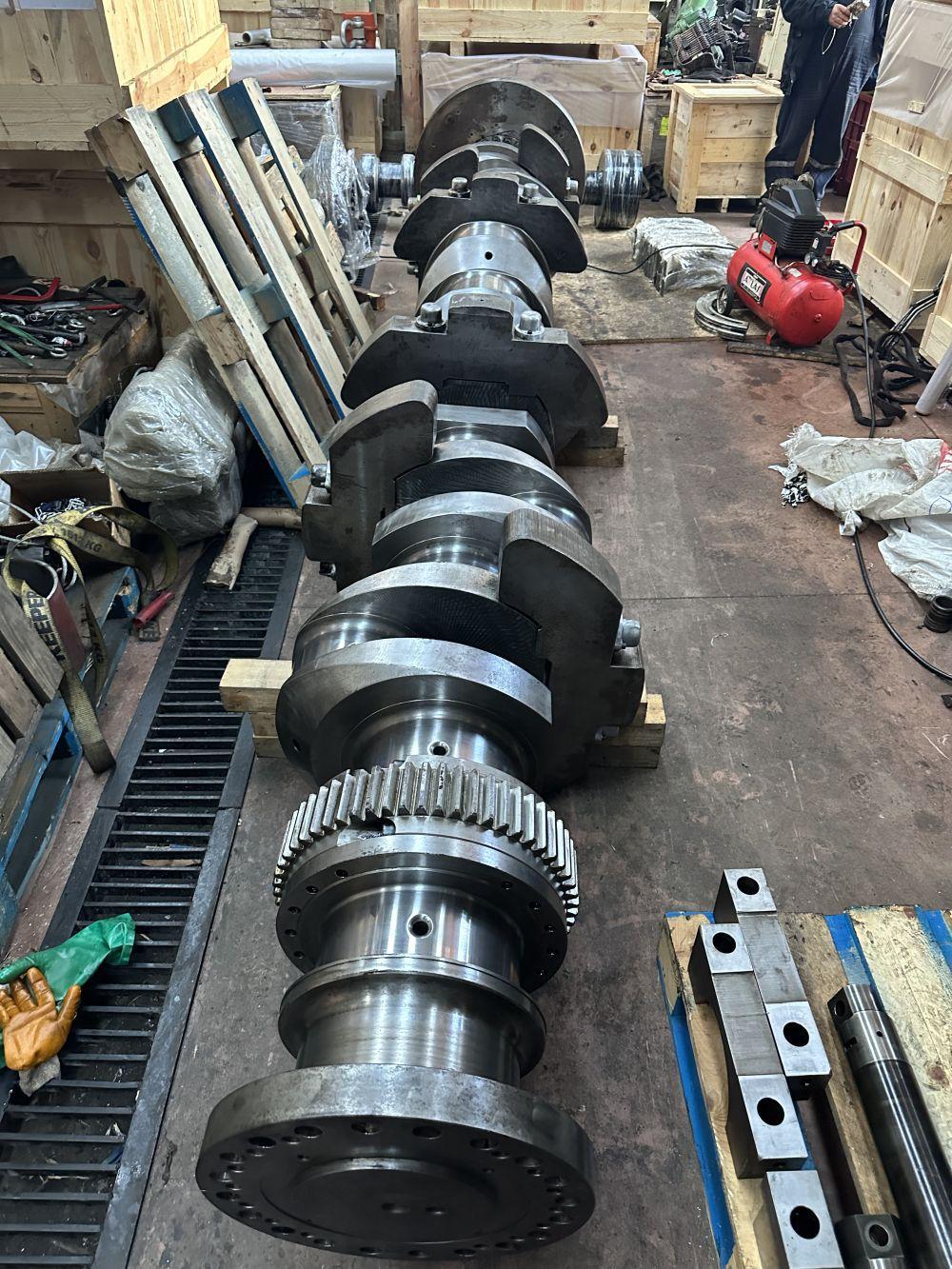 Wartsila-8R32-Crankshaft
