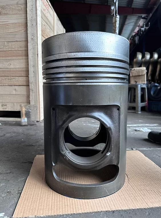 mak-m32-piston