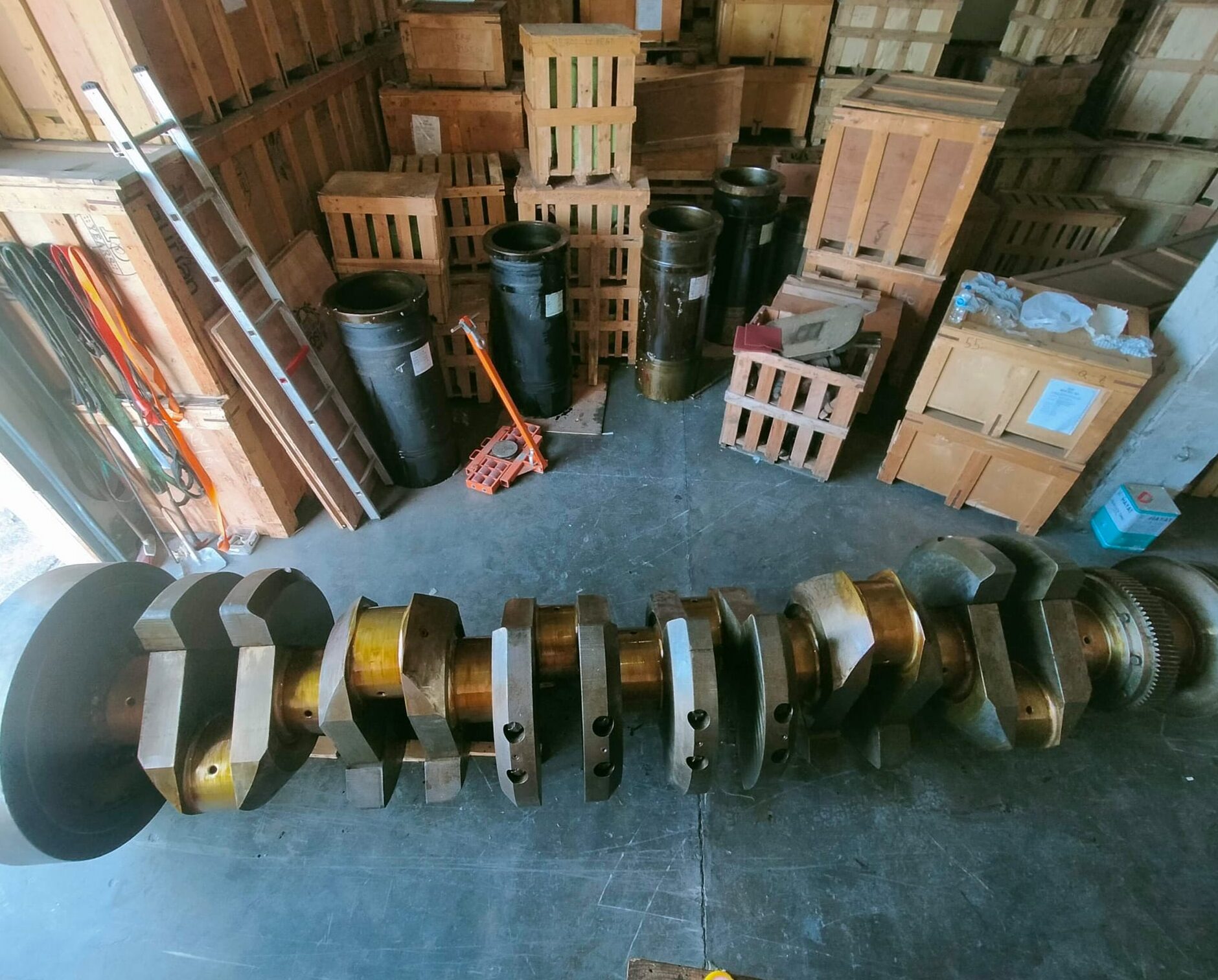 6M552C CRANKSHAFT