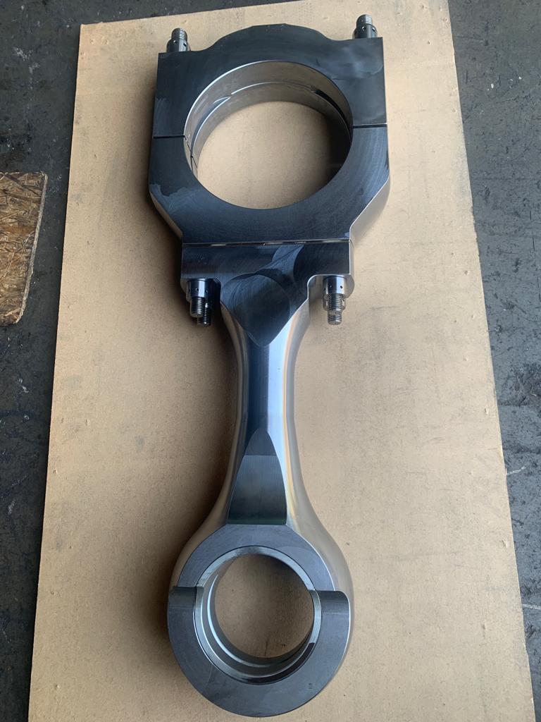 Wartsila-32-LN-conecting-rods
