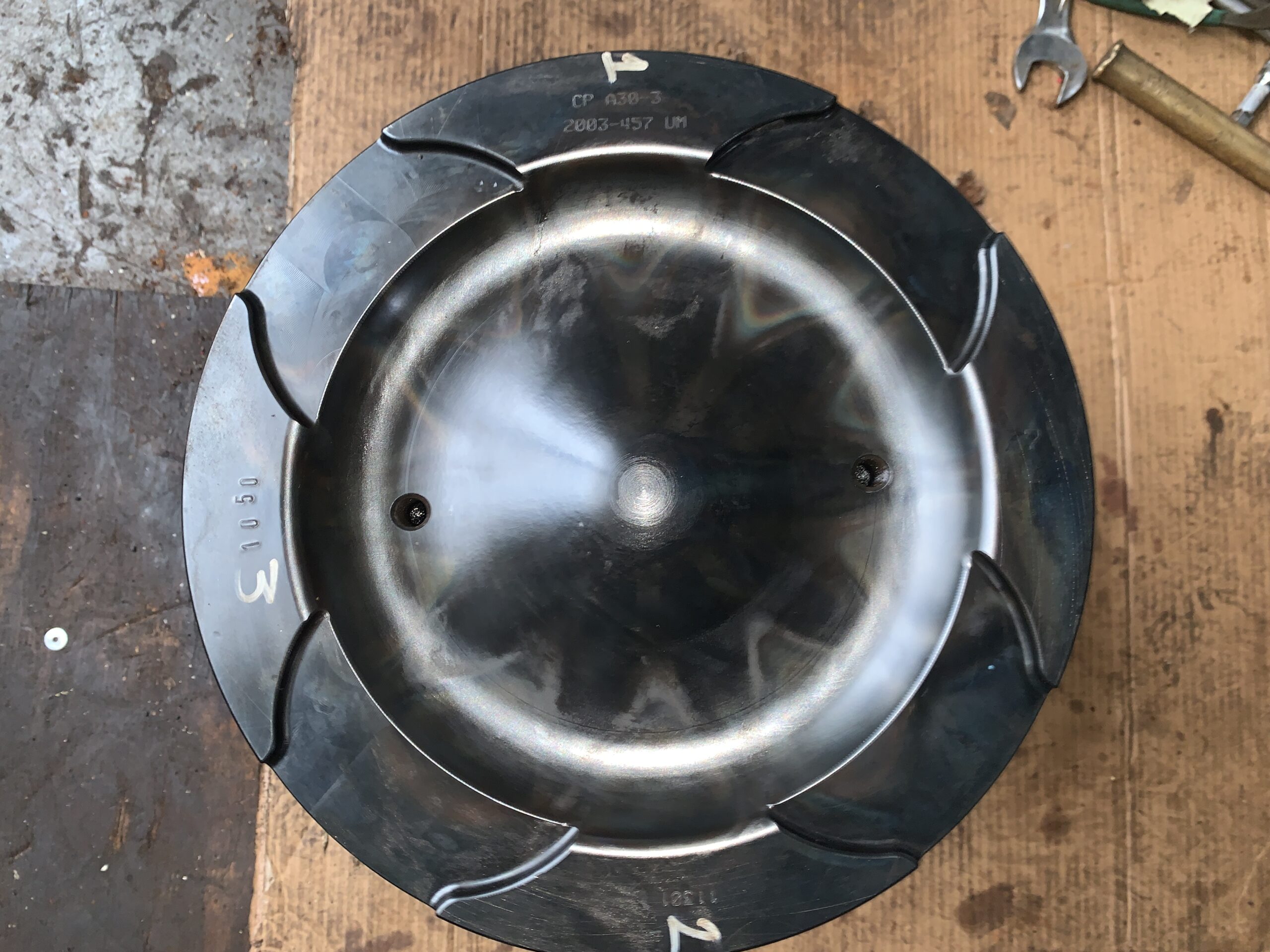 Wartsila-W32-Pistons