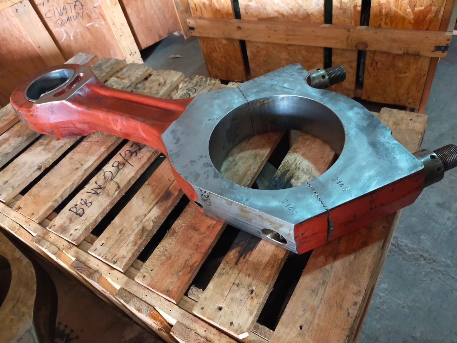 MAN-28/32H-connecting-rods