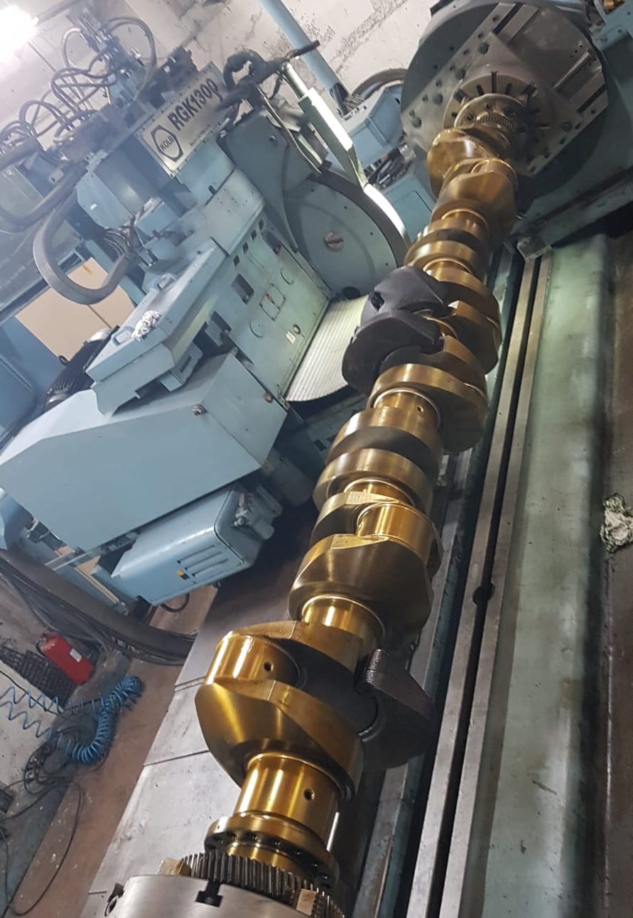 Mak-8M32-crankshaft