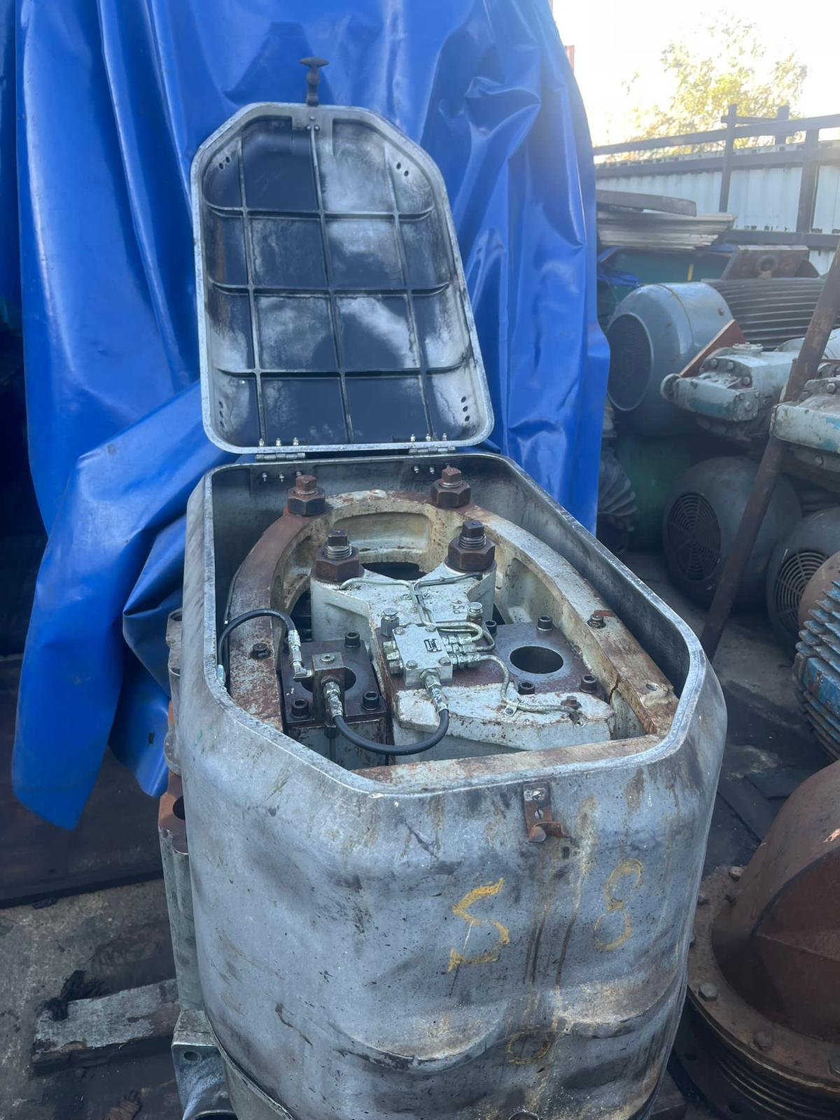 stork-werkspoor-tm410-cylinder heads1