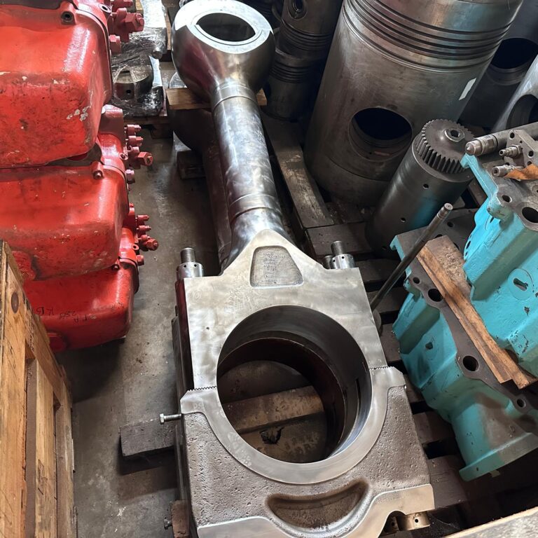 MaK 601 Connecting Rods