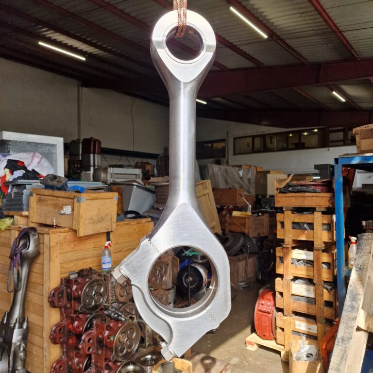 MaK M20 Connecting Rods