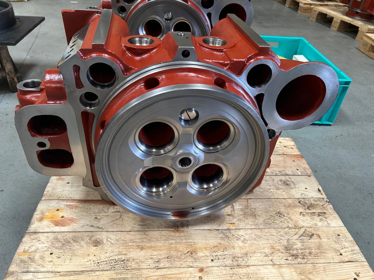 MaK M25C Cylinder Head